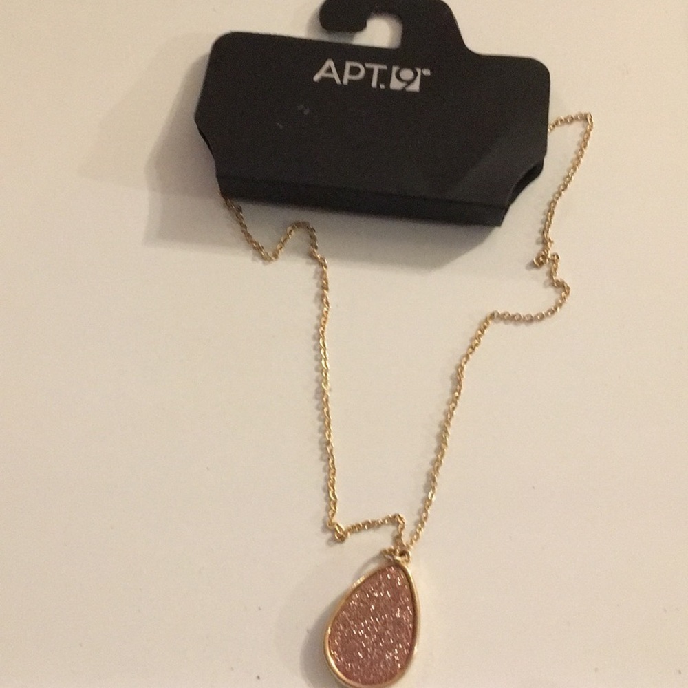 Apt. 9 Necklace (M)